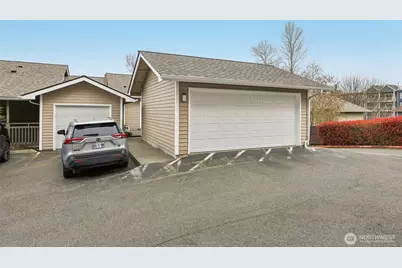 901 E Marine View Drive #201, Everett, WA 98201 - Photo 30