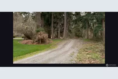 37116 E 103rd Avenue Ct, Eatonville, WA 98328 - Photo 2