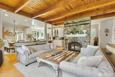 23609 W Lake Kayak Drive, Monroe, WA 98272 - Photo 2