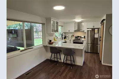 18821 SE 214th Street, Renton, WA 98058 - Photo 12