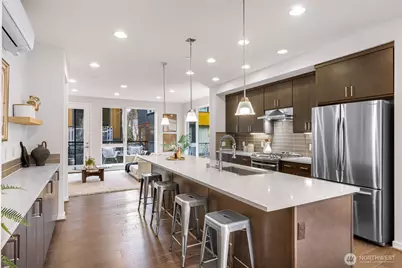 6522 C 32nd Avenue NE, Seattle, WA 98115 - Photo 8