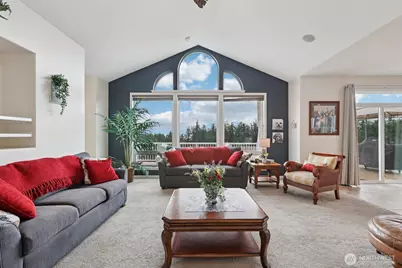 14 Zermatt Court, Camano Island, WA 98282 - Photo 2