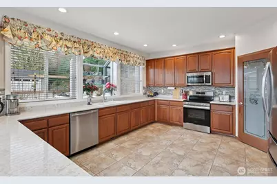 14 Zermatt Court, Camano Island, WA 98282 - Photo 12