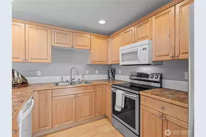 8004 NE 37th Avenue, Vancouver, WA 98665 - Photo 8