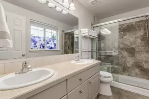 8004 NE 37th Ave, Vancouver, WA 98665 - Photo 24