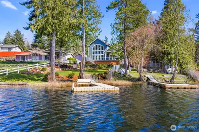 4455 Lakeview Court NW, Bremerton, WA 98312 - Photo 2
