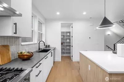 976 7th Ave NW (Homesite #6), Issaquah, WA 98027 - Photo 14