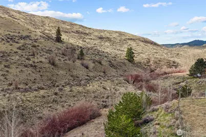 1639 Pitcher Canyon Road, Wenatchee, WA 98801 - Photo 6
