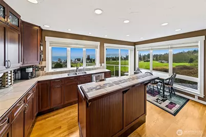 6595 Anderson Road, Clinton, WA 98236 - Photo 20