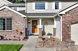 10816 130th Ave E, Puyallup, WA 98374 - Photo 2