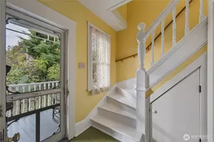 1131 16th St, Bellingham, WA 98225 - Photo 24