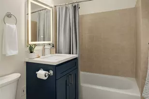 7039 39th Ave NE, Seattle, WA 98115 - Photo 18