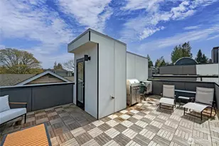 3310 W Government Way, Seattle, WA 98199 - Photo 24