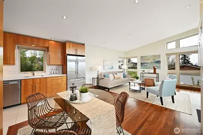 8218 2nd Avenue NE #B, Seattle, WA 98115 - Photo 6