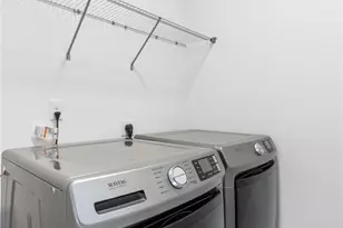 23103 NE 8th St, Sammamish, WA 98074 - Photo 26