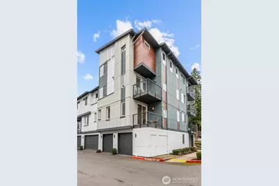 23103 NE 8th St #E1, Sammamish, WA 98074 - Photo 1