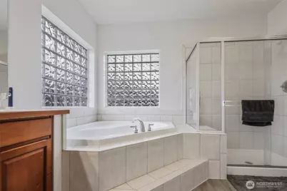 24524 SE 278th Street, Maple Valley, WA 98038 - Photo 20