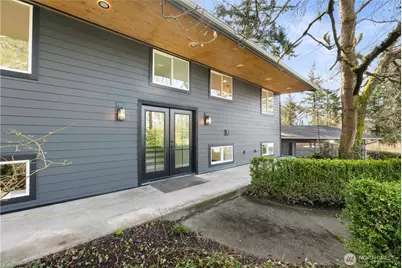 13022 15th Avenue SW, Burien, WA 98146 - Photo 2