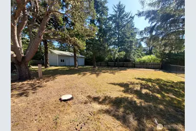 1000 Mt.Olympus Avenue SE, Ocean Shores, WA 98569 - Photo 24