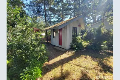 1000 Mt.Olympus Avenue SE, Ocean Shores, WA 98569 - Photo 22