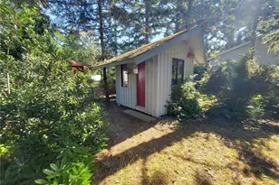 1000 Mt Olympus Ave SE, Ocean Shores, WA 98569 - Photo 22