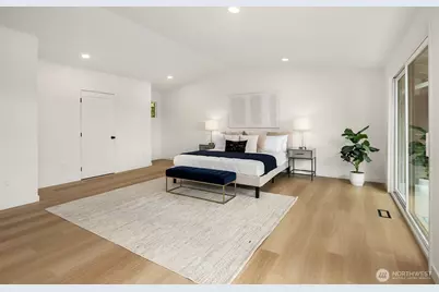 14214 Westwood Place NE, Seattle, WA 98125 - Photo 16