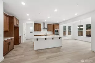 13910 180th Street E, Puyallup, WA 98374 - Photo 4