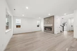 13910 180th Street E, Puyallup, WA 98374 - Photo 8