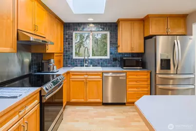 25650 44th Avenue S, Kent, WA 98032 - Photo 2