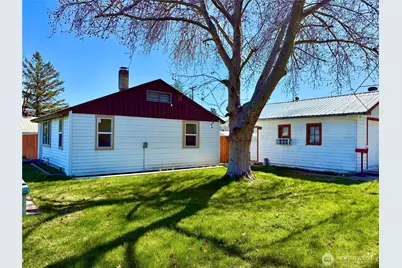 320 S Central Street, Brewster, WA 98812 - Photo 24