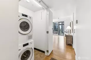 820 Blanchard St, Seattle, WA 98121 - Photo 22