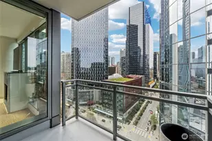 820 Blanchard St, Seattle, WA 98121 - Photo 4