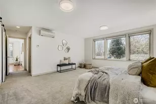 10719 Densmore Ave N, Seattle, WA 98133 - Photo 18