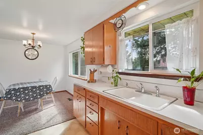 21721 108th Place SE, Kent, WA 98031 - Photo 10