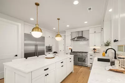 18660 NE 53rd Street, Redmond, WA 98052 - Photo 8