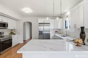 221 S 57th St, Tacoma, WA 98408 - Photo 12