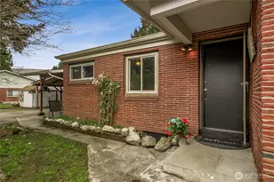 14235 6th Ave SW, Burien, WA 98166 - Photo 4