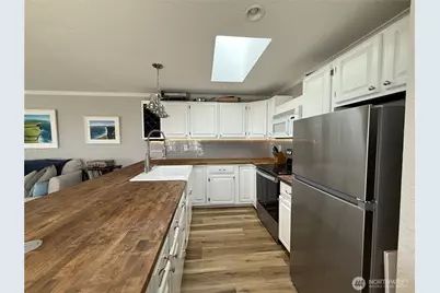 1027 S Sand Dune Avenue SW #1A, Ocean Shores, WA 98569 - Photo 16