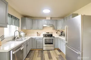 5708 19th Ave SE, Lacey, WA 98503 - Photo 8