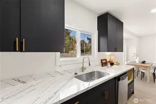 8603 Renton Ave S, Seattle, WA 98118 - Photo 6