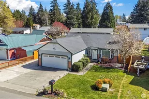 6840 Troy Ln NE, Bremerton, WA 98311 - Photo 1