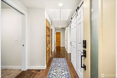 13315 NE 137th Place, Kirkland, WA 98034 - Photo 2