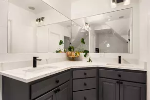 1012 2nd Ave W, Seattle, WA 98119 - Photo 24