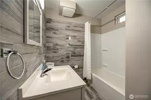 211 W Harvard Ave, Shelton, WA 98584 - Photo 10