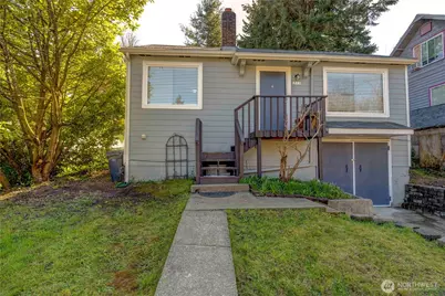 211 W Harvard Avenue, Shelton, WA 98584 - Photo 1