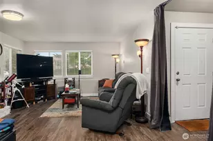 21404 46th Pl W, Mountlake Terrace, WA 98043 - Photo 4