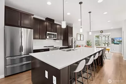 13717 Admiralty Way #G1, Lynnwood, WA 98087 - Photo 8