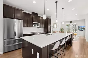 13717 Admiralty Way, Lynnwood, WA 98087 - Photo 8