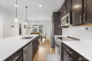 13717 Admiralty Way, Lynnwood, WA 98087 - Photo 10