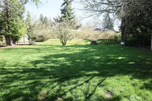 9678 Crest Dr, Blaine, WA 98230 - Photo 16